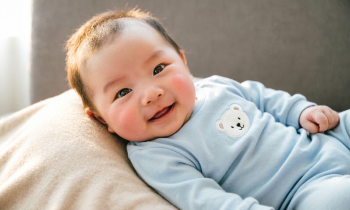 290-2-months-old-baby-caption-that-melts-every-heart